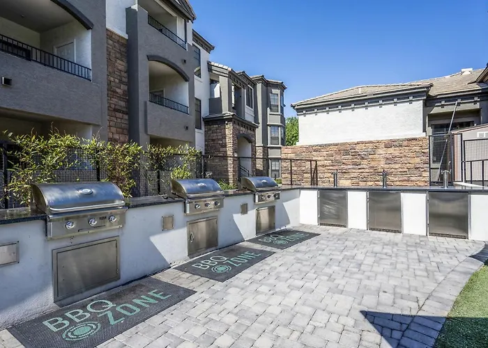 Apartment Boulevard 1br By The Stadium Pool Parking Gym 11 *